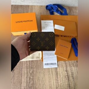 Louis Vuitton Zippy Coin Purse